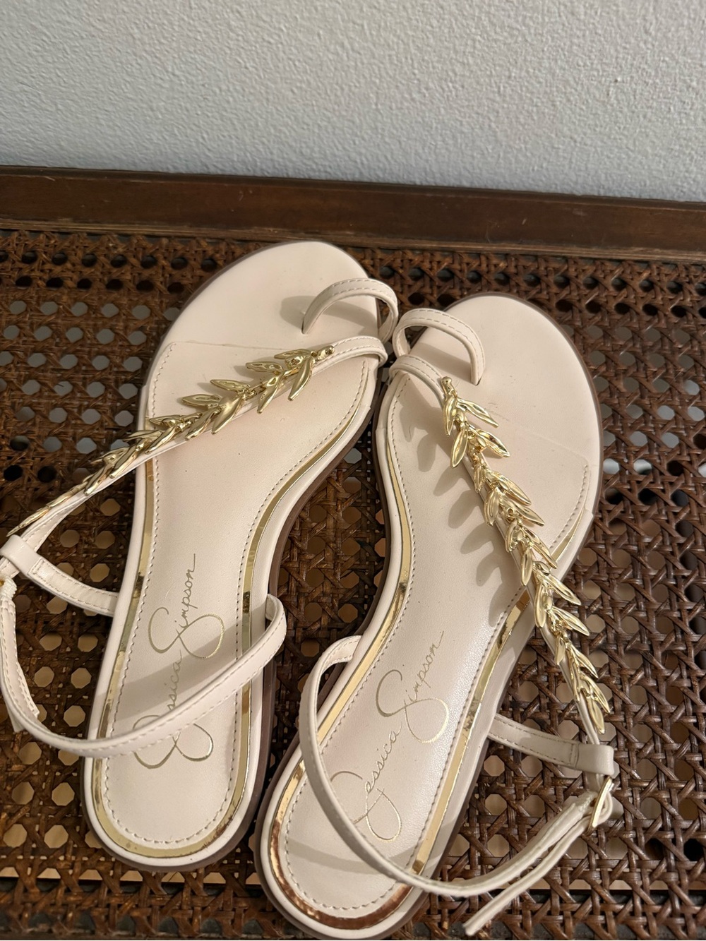 Jessica Simpson Cream T-Strap Sandals with Gold Leaf Chain